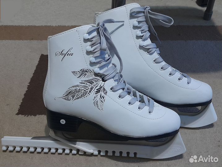 Коньки фигурные 40 размер