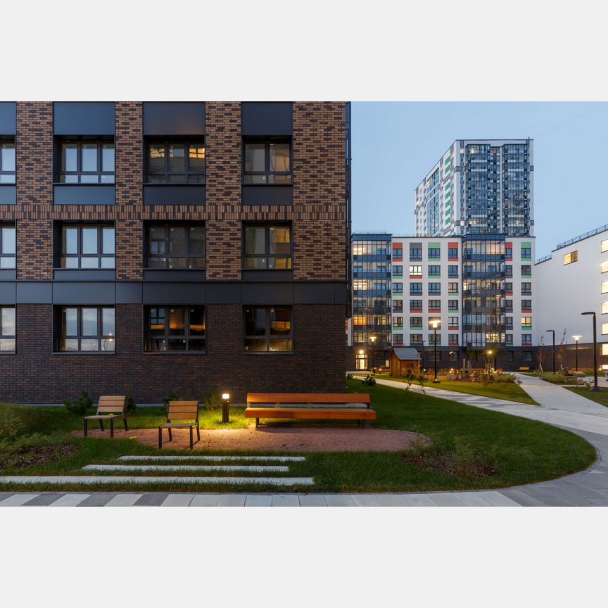2-к. квартира, 58,3 м², 21/25 эт.