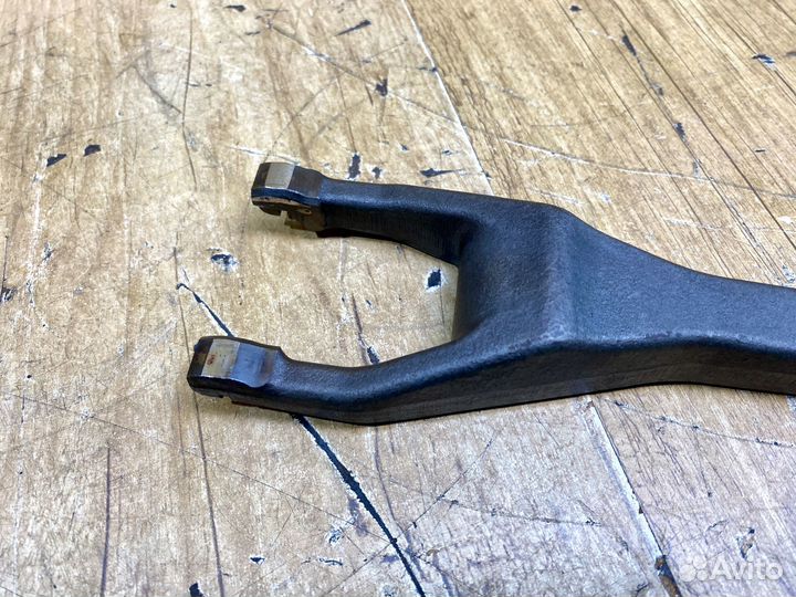 Вилка сцепления Nissan Navara D40 2004-2015г