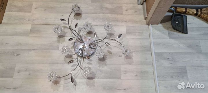 Продам люстру, перестала включаться