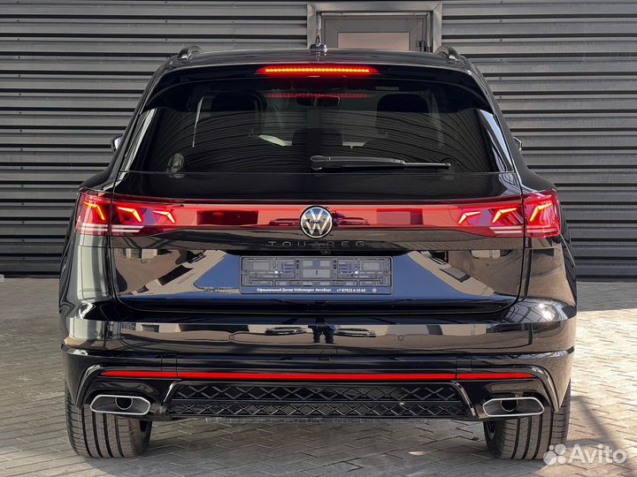 Volkswagen Touareg 3.0 AT, 2023