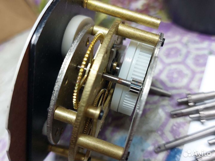 Часы настольные