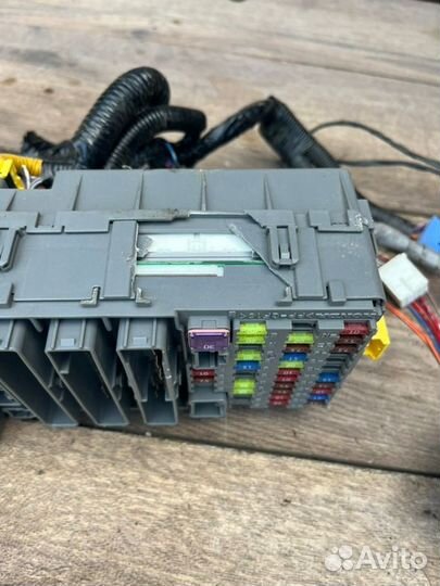 Блок предохранителей Honda Civic 4D 1.8 2006