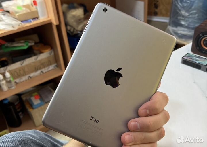iPad mini wi-fi + cellular хорошее состояние