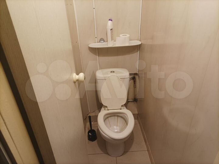 Комната 17 м² в 8-к., 7/9 эт.