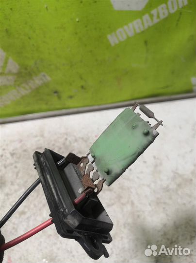 Резистор отопителя Рено Меган 2