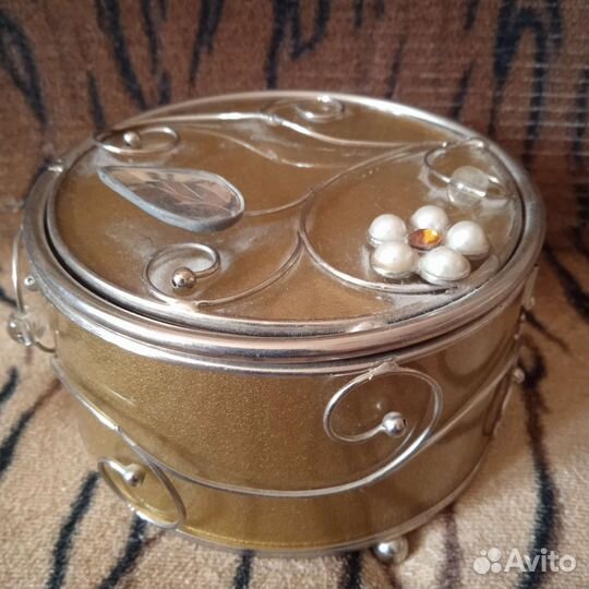 Шкатулки для украшений