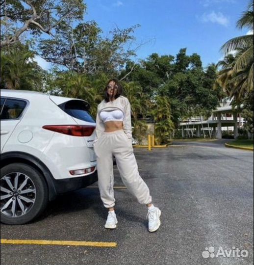 Garage est 2016 костюм