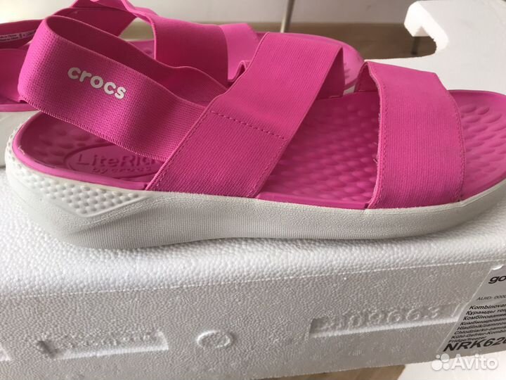 Сандали crocs