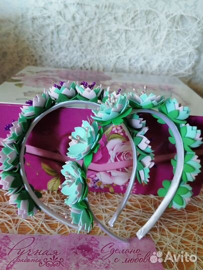 Ободок для волос ручной работы с цветами
