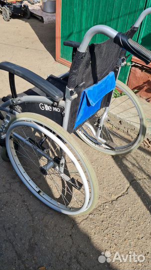 Инвалидная коляска