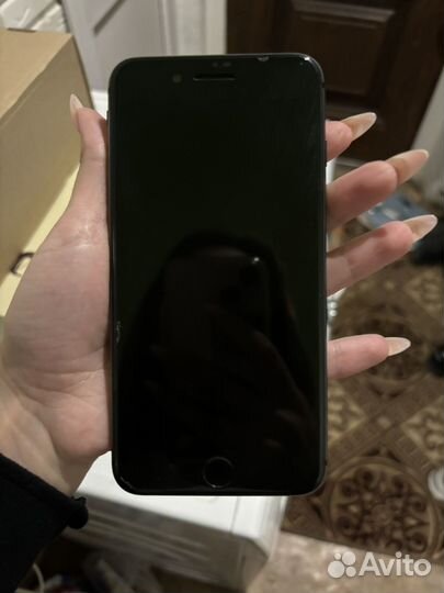 iPhone 8 Plus, 256 ГБ