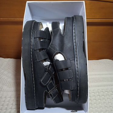 Сандалии Skechers