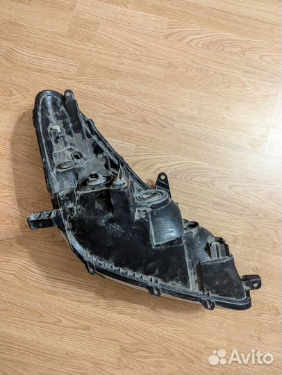 Фара левая lexus es 330