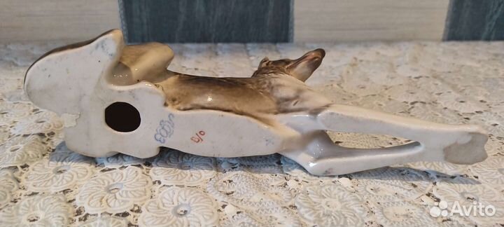 Фарфоровая статуэтка. Овчарка. лфз