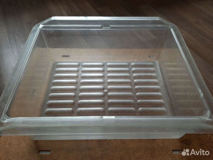 Контейнер для овощей и фруктов