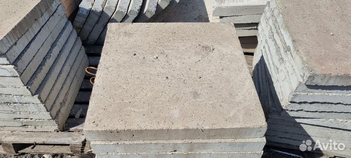 Плита тротуарная бетонная