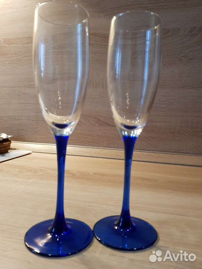 Бокалы для шампанского