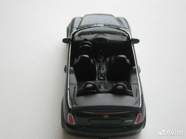 Модель машинка Mini Cooper S Cabrio (Welly) 1/60