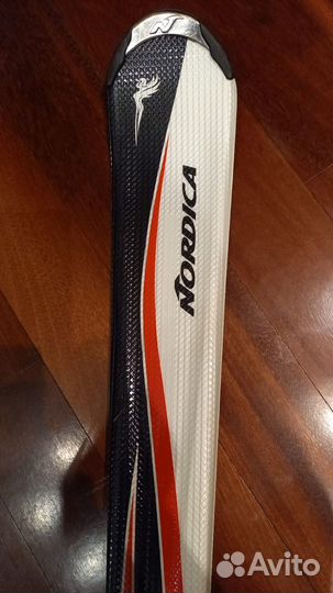 Горные лыжи с копелениями, ботинки, палки, чехлы