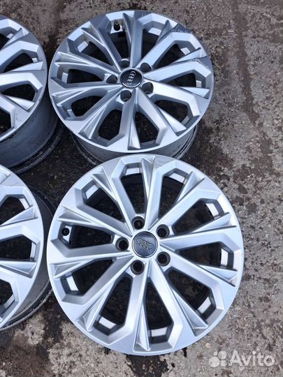 Диски литые R-17 5 на 112 Audi оригинал