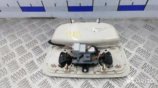 Фонарь освещения салона jeep cherokee KL (4BA11JC0