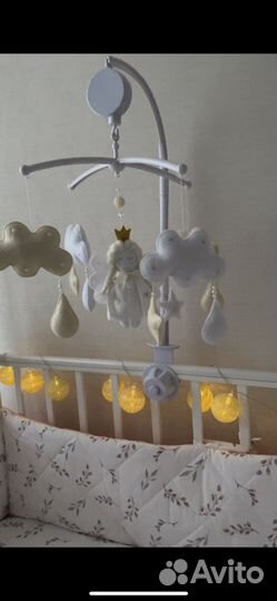 Мобиль в кроватку из фетра