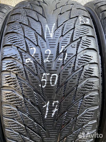 Nokian Tyres Hakkapeliitta R2 225/50 R17 98R