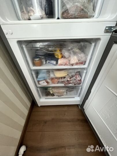 Холодильник indesit no frost ITF 020s 2021 года