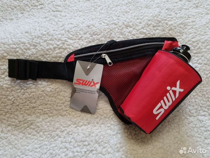 Поясная сумка с флягой для бега Swix