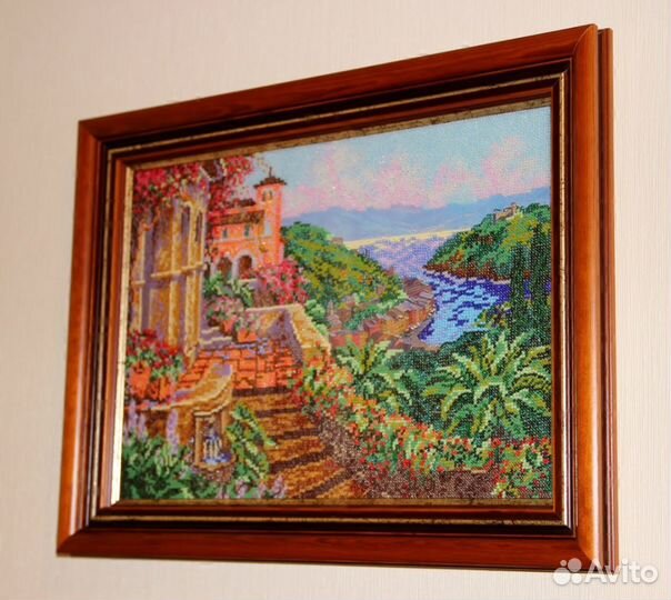 Прекрасная картина из бисера