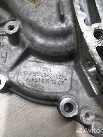 Задняя крышка двигателя Mercedes Sprinter W906