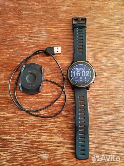 Смарт часы amazfit stratos 2