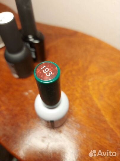 Гель лак для ногтей