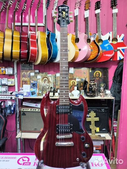 Электрогитара Epiphone les paul и Special SG