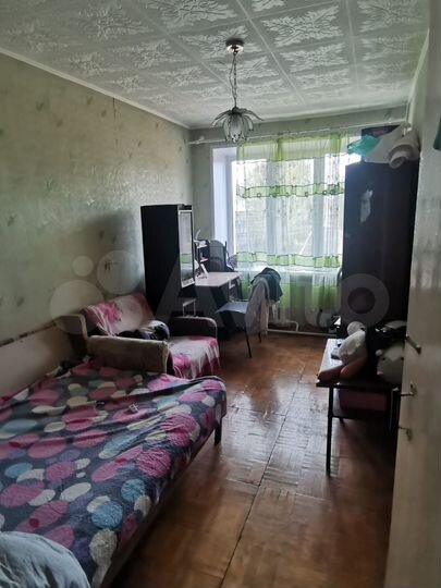 2-к. квартира, 48 м², 3/3 эт.