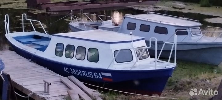 Лодка гулянка