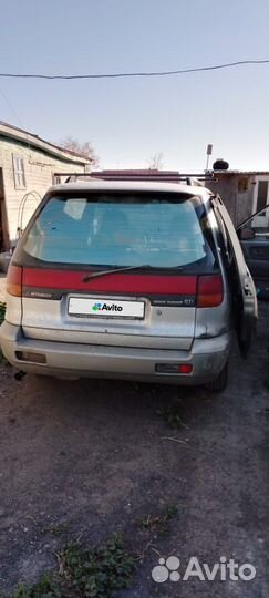 Mitsubishi Space Runner 1.8 МТ, 1995, 48 363 км