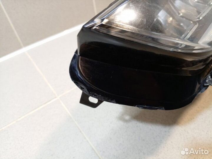 Фара левая Kia K5