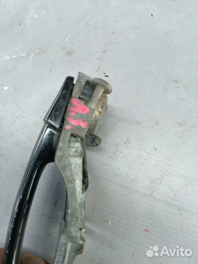 Ручка двери внешняя передняя левая Volkswagen Golf