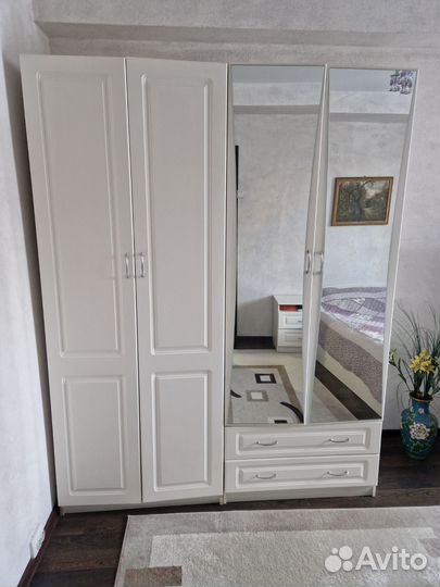 Спальный гарнитур бу