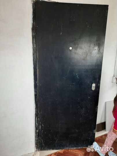Дверь входная металлическая