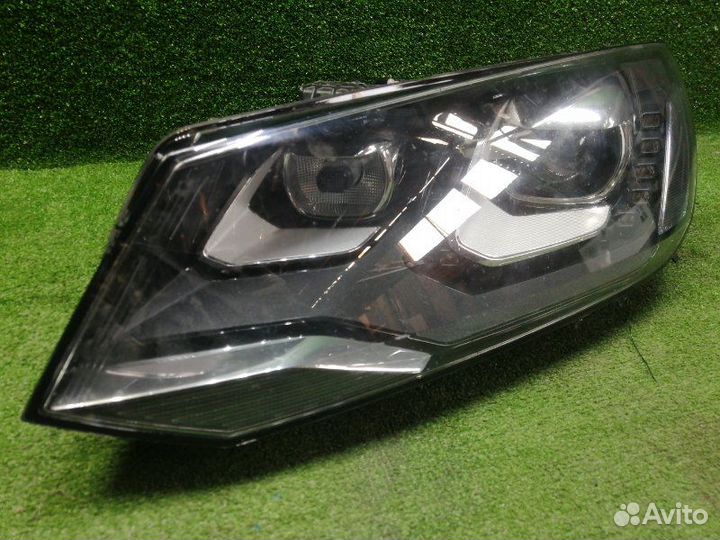 Фара левая Volkswagen Touareg