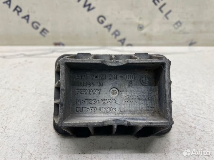 Поддомкратник Bmw E81 E82 E87 E90 E91