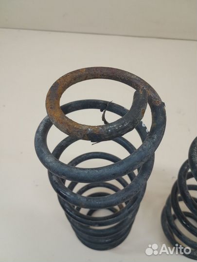 Пружина задняя Ford Fiesta MK5 2002-2008