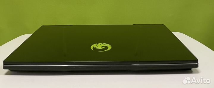 Игровой ноутбук MSI MS-16U6