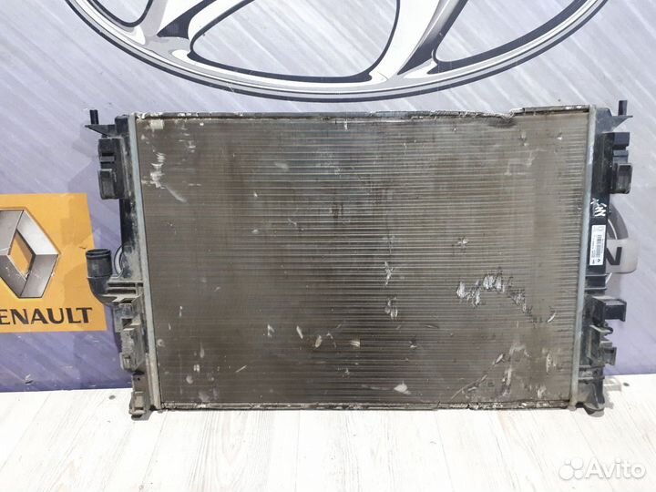 Радиатор охлаждения двигателя основной Renault san