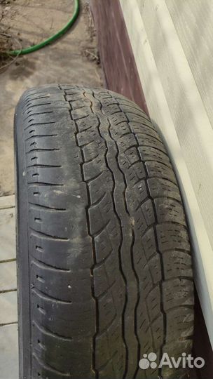 Bridgestone Dueler H/T 687 225/70 R16