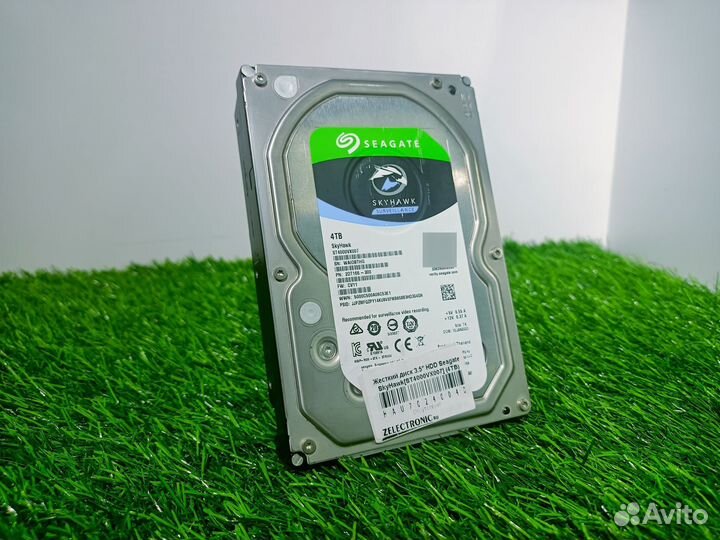 Жёсткий диск Seagate SkyHawk (как новый/ SATA III