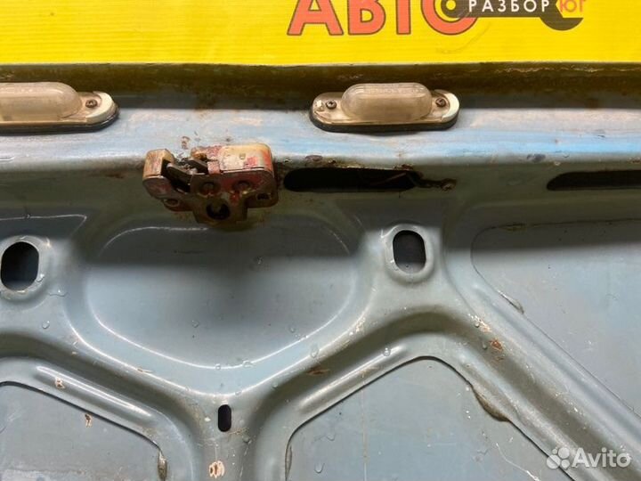 Крышка багажника Лада 2107 2105 2006